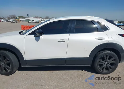 2021 Mazda Cx-30 2.5 Turbo Premium Plus z USA, uszkodzony, nr VIN 3MVDMBEY5MM232000
